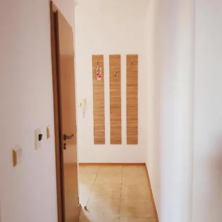 Apartment Salena 3*