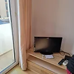 アパート Apartamens Salena サニービーチ